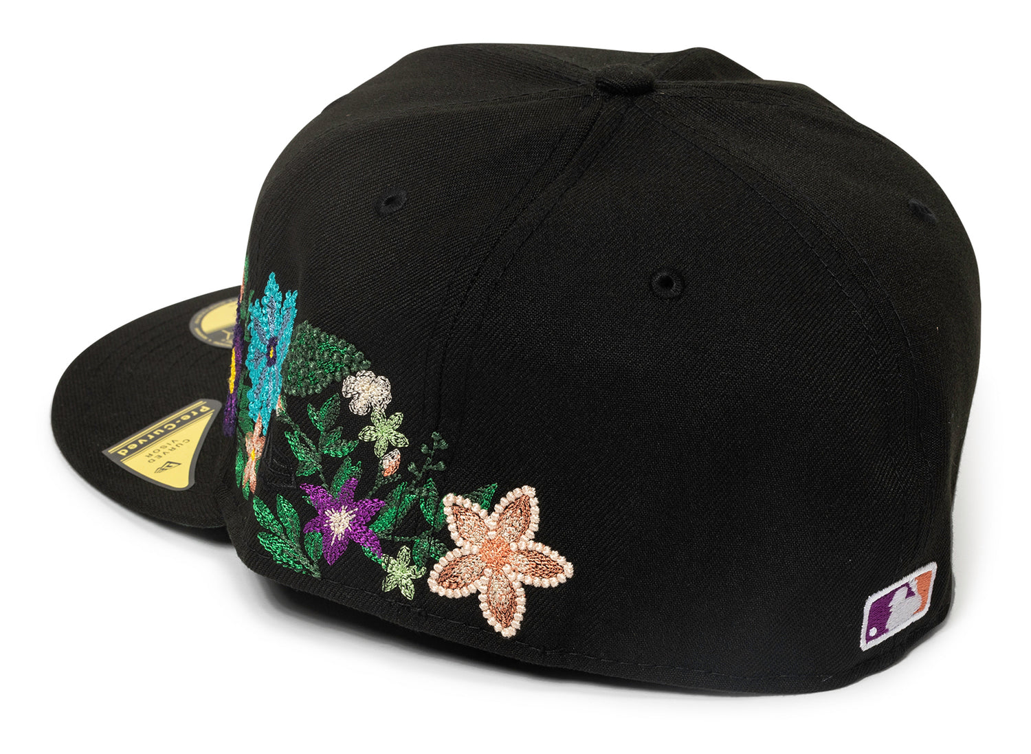 New Era Floral Atlanta Braves Fitted Hat - view 2