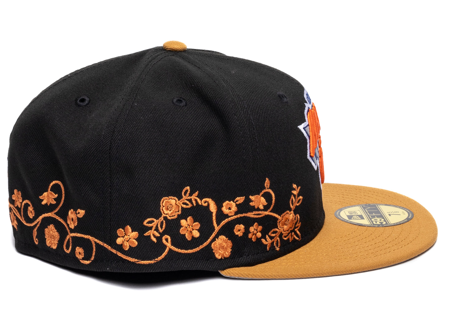 New Era Floral Vine New York Knicks Fitted Hat - view 2