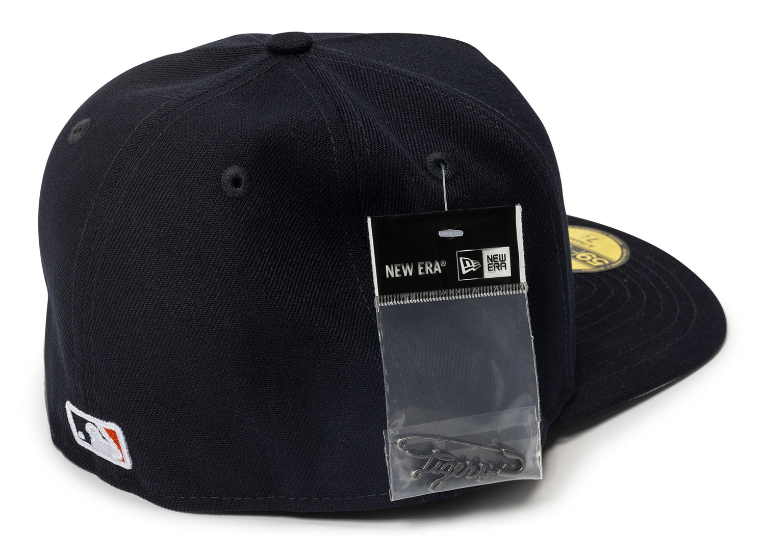 New Era Script Safety Pin Detroit Tigers Fitted Hat - view 2