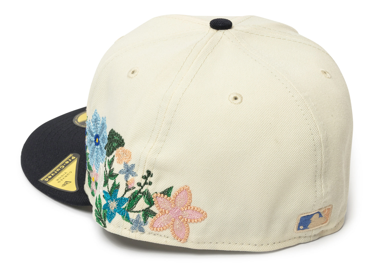 New Era Tonal Florals Houston Astros Fitted Hat - view 2