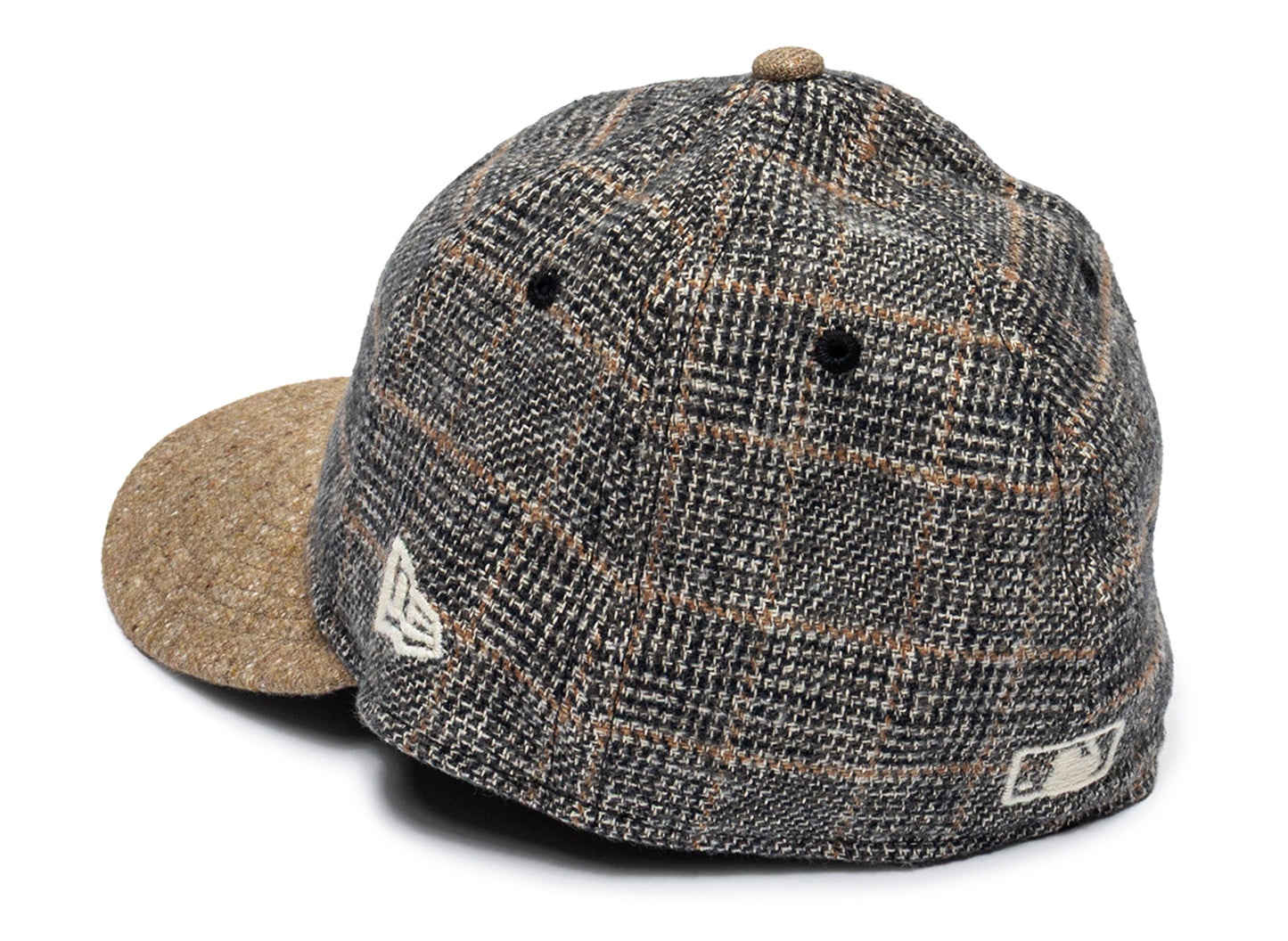 New Era Vintage Tweed Detroit Tigers Fitted Hat — view 2