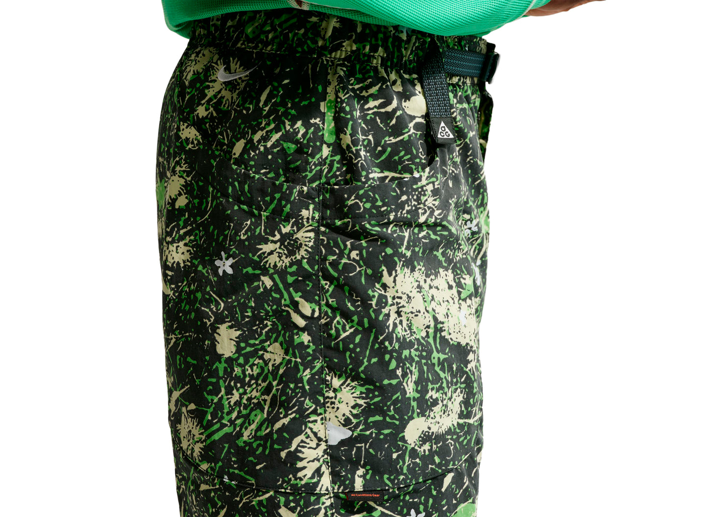 Nike ACG "Dolomiti" Shorts in Black Spruce — view 5