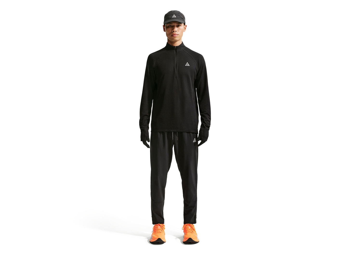 Nike ACG Dri-FIT Mid-Layer 1/4 Zip Trail Running Top in Black