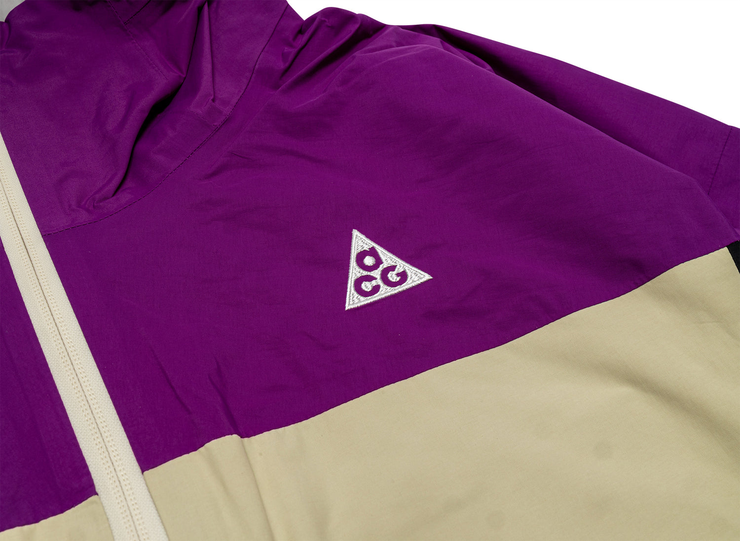 Nike ACG "Morpho" Storm-FIT ADV Rain Jacket - view 2