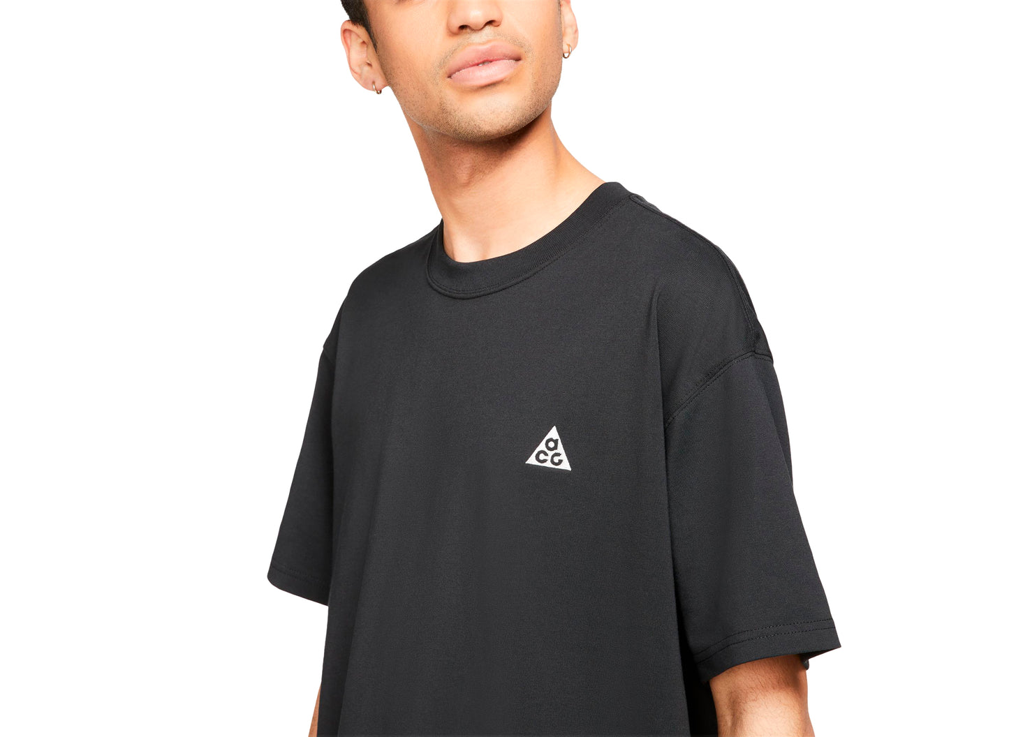 Nike ACG Short-Sleeve T-Shirt in Black — view 4