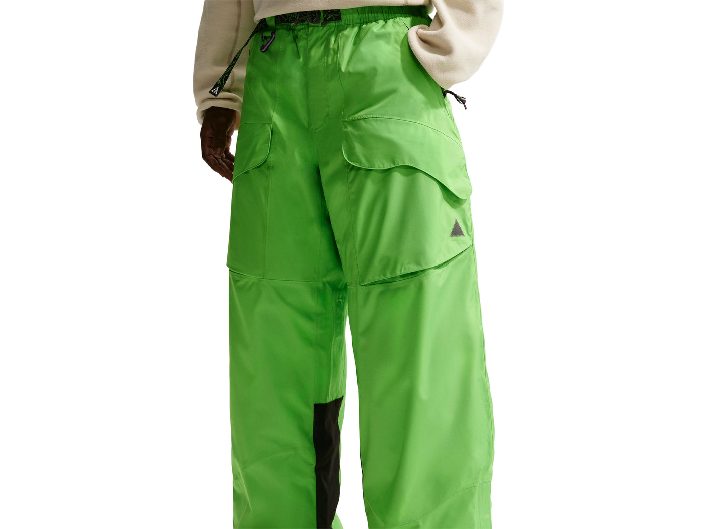 Nike ACG "Skull Peak" Storm-FIT Dolomite Pants in Mean Green — view 3