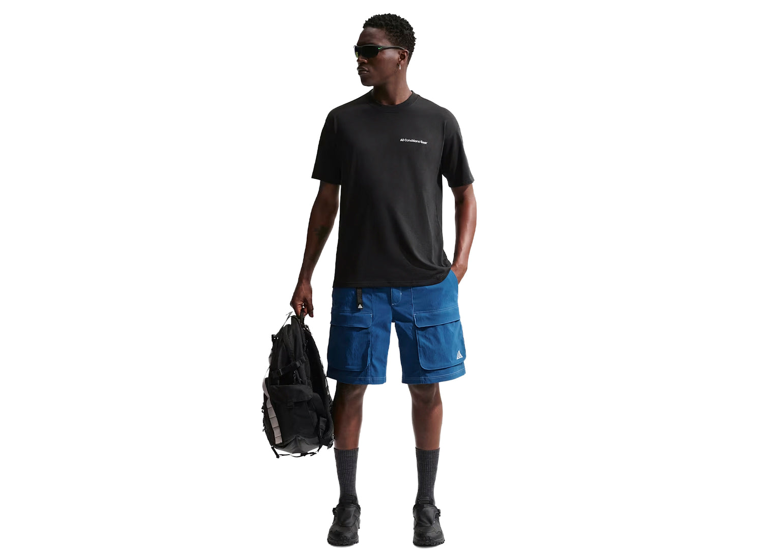 Nike ACG "Smith Summit" Cargo Shorts in Court Blue / Work Blue