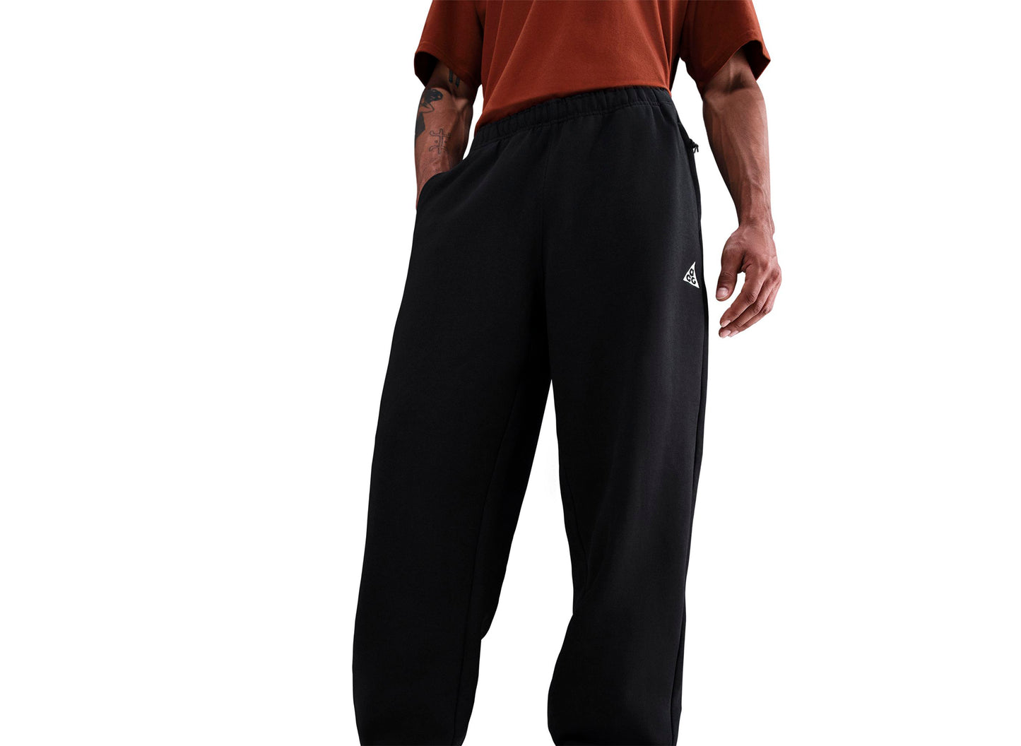 Nike ACG "Tuff Fleece" Pants in Black — view 3
