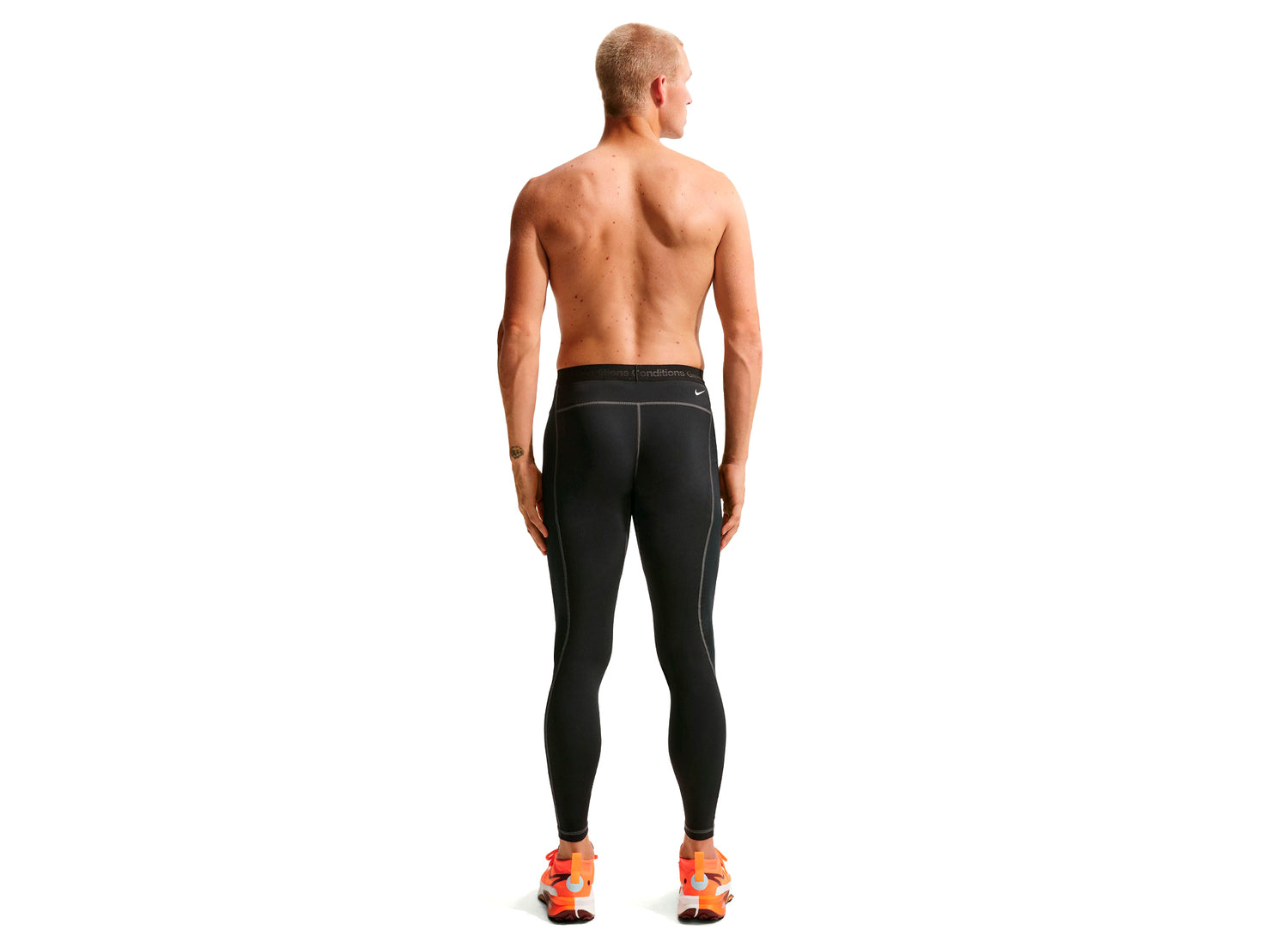 Nike ACG "Wildsee" Dri-FIT Base Layer Tights in Black — view 2