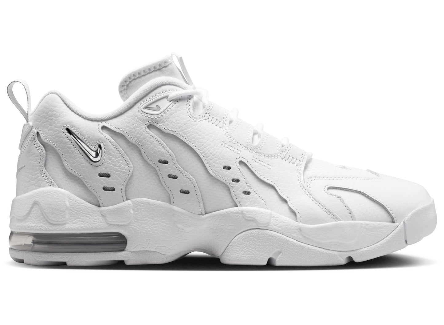 Nike Air DT Max '96 Low in White / Metallic Silver
