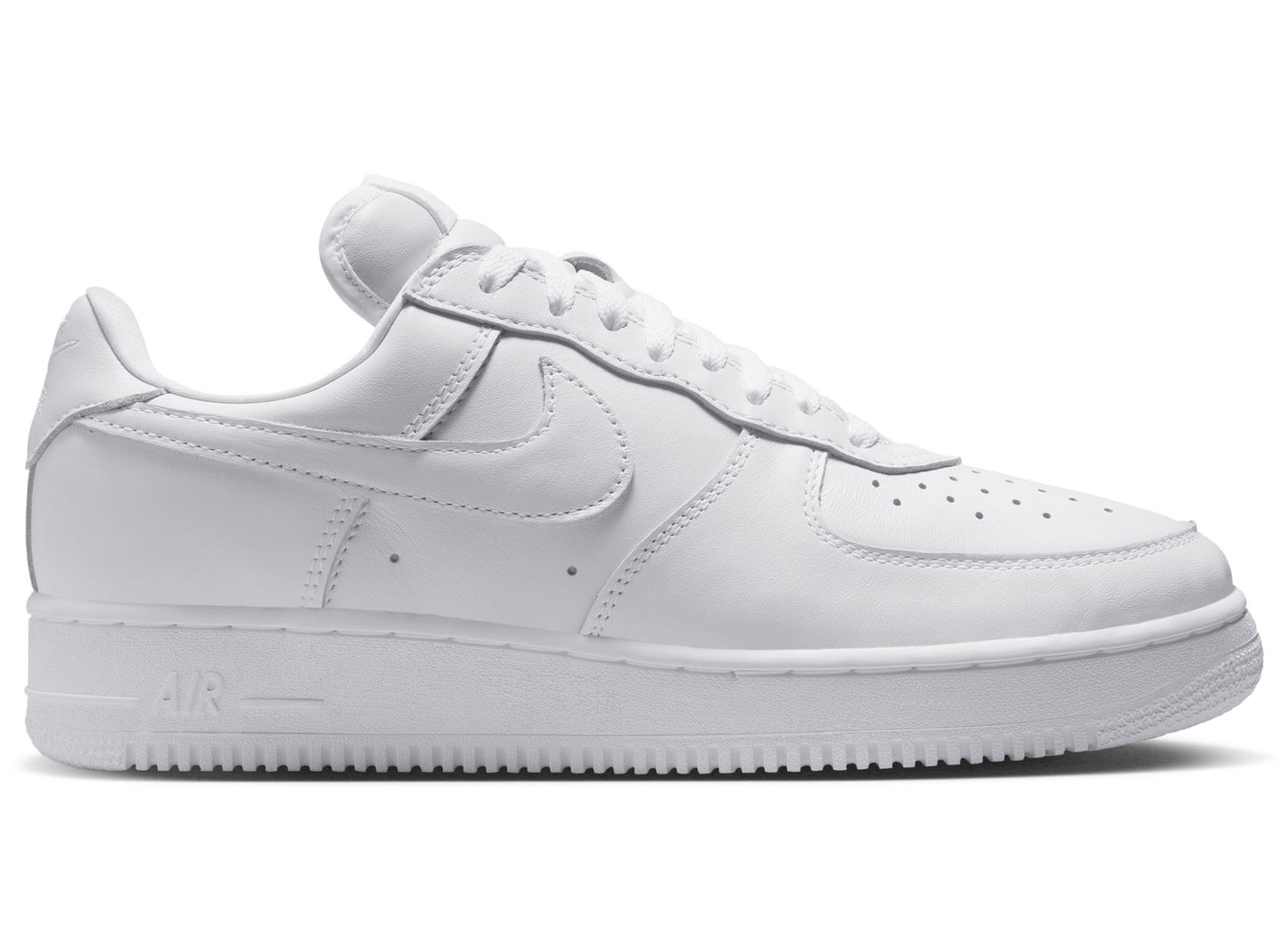 Nike Air Force 1 '01 in White