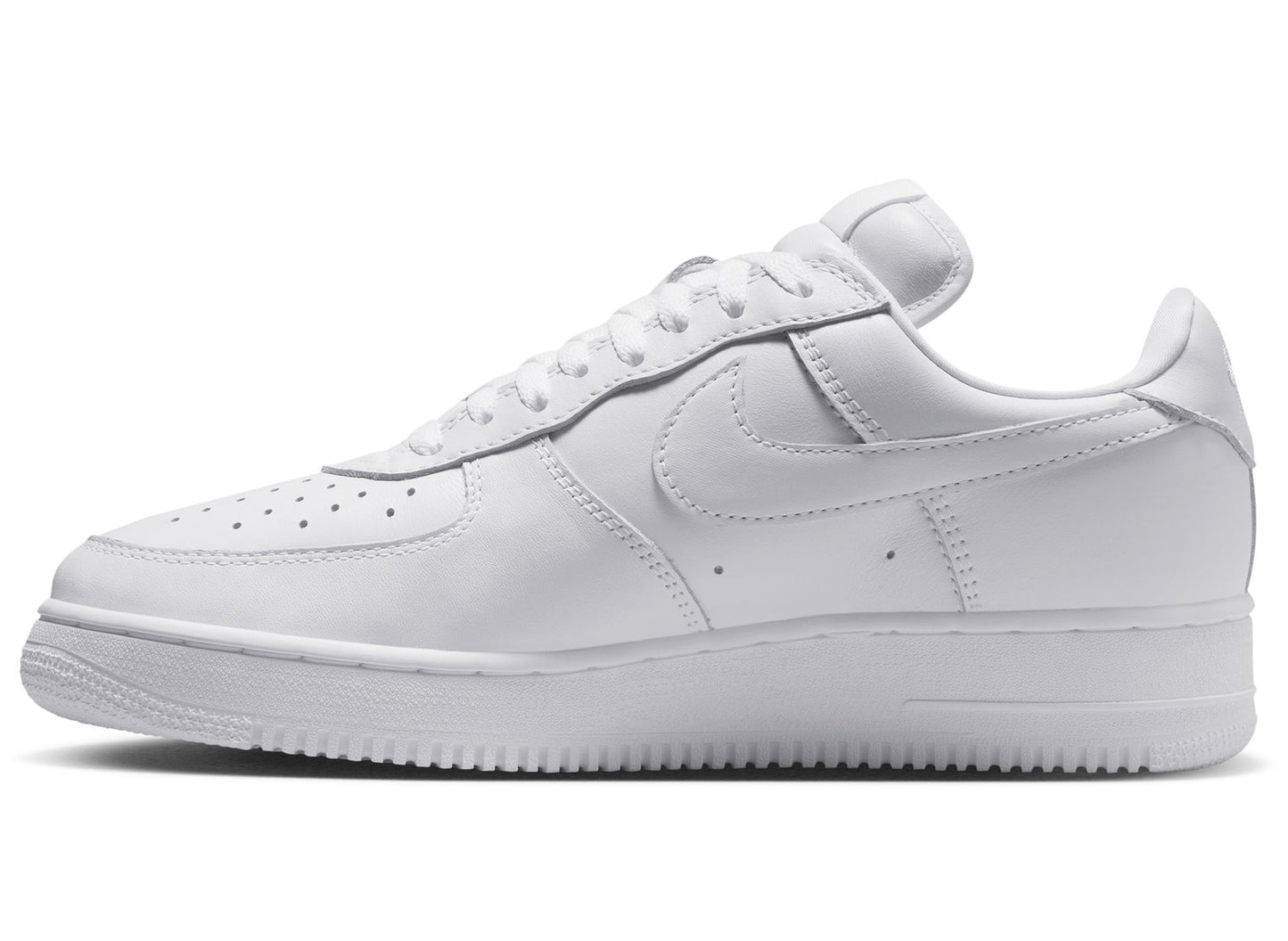 Nike Air Force 1 '01 in White