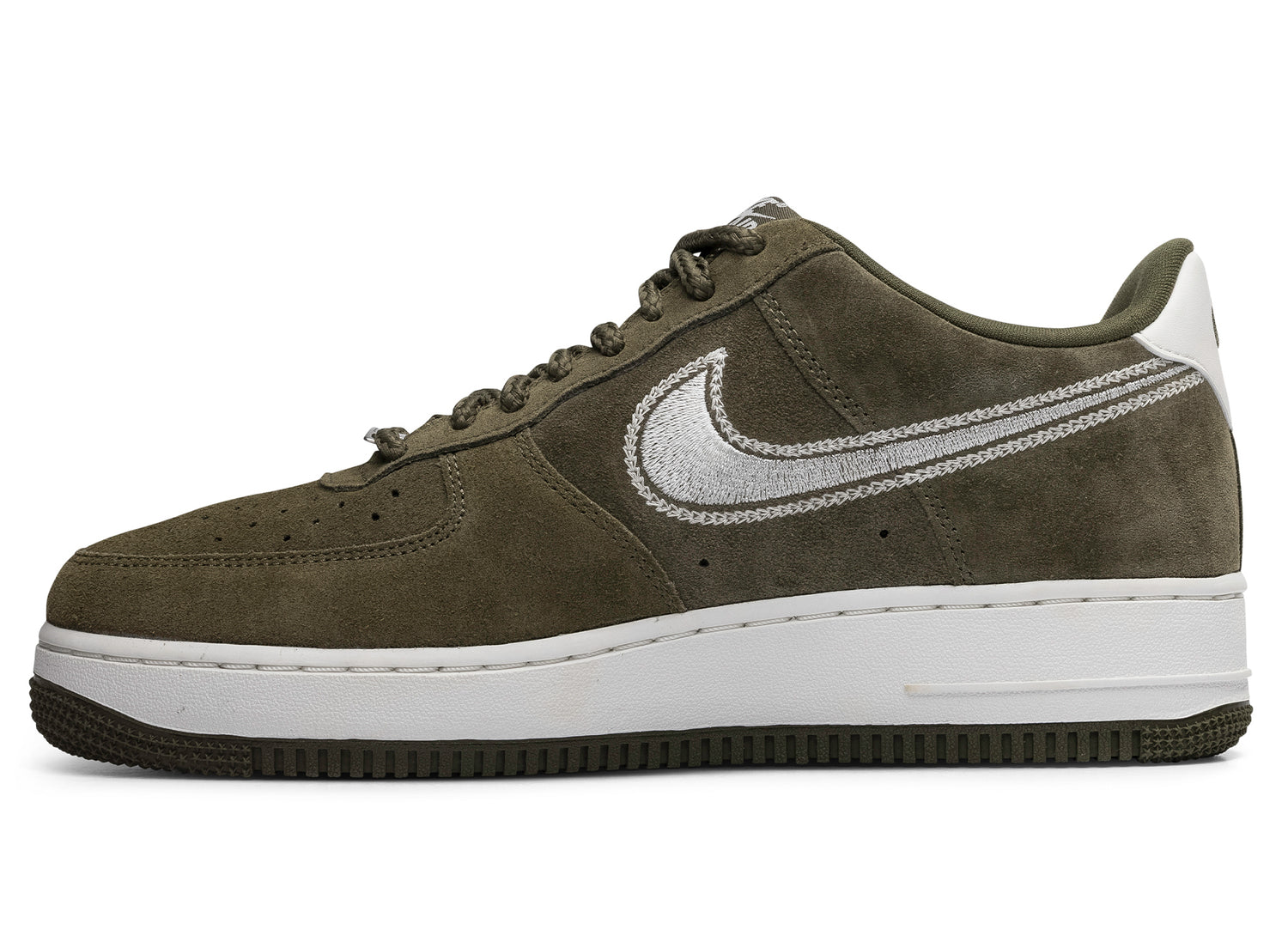 Nike Air Force 1 07 LV8 - view 3