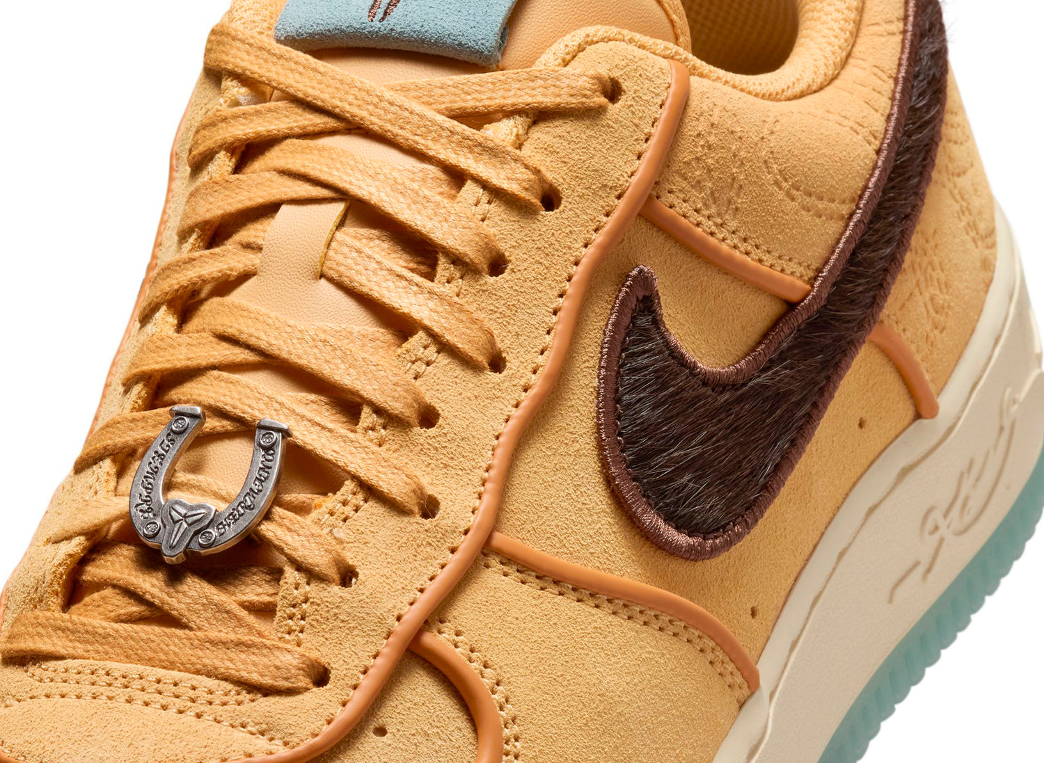 Nike Air Force 1 Low Protro in Twine / Baroque Brown — view 7