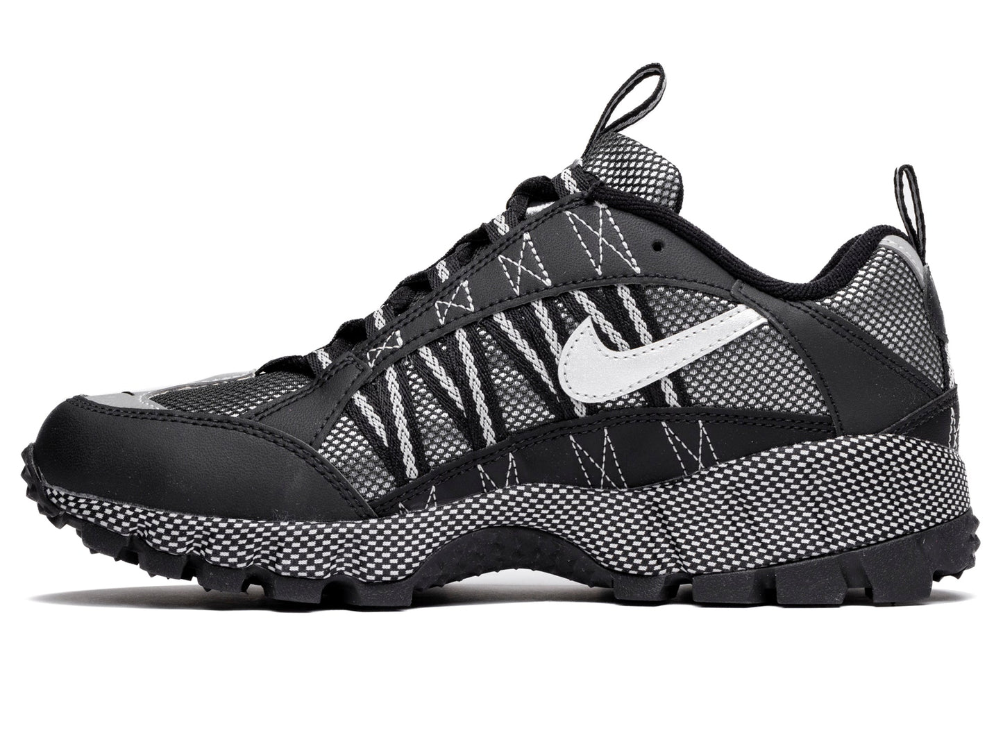 Nike Air Humara QS - view 3