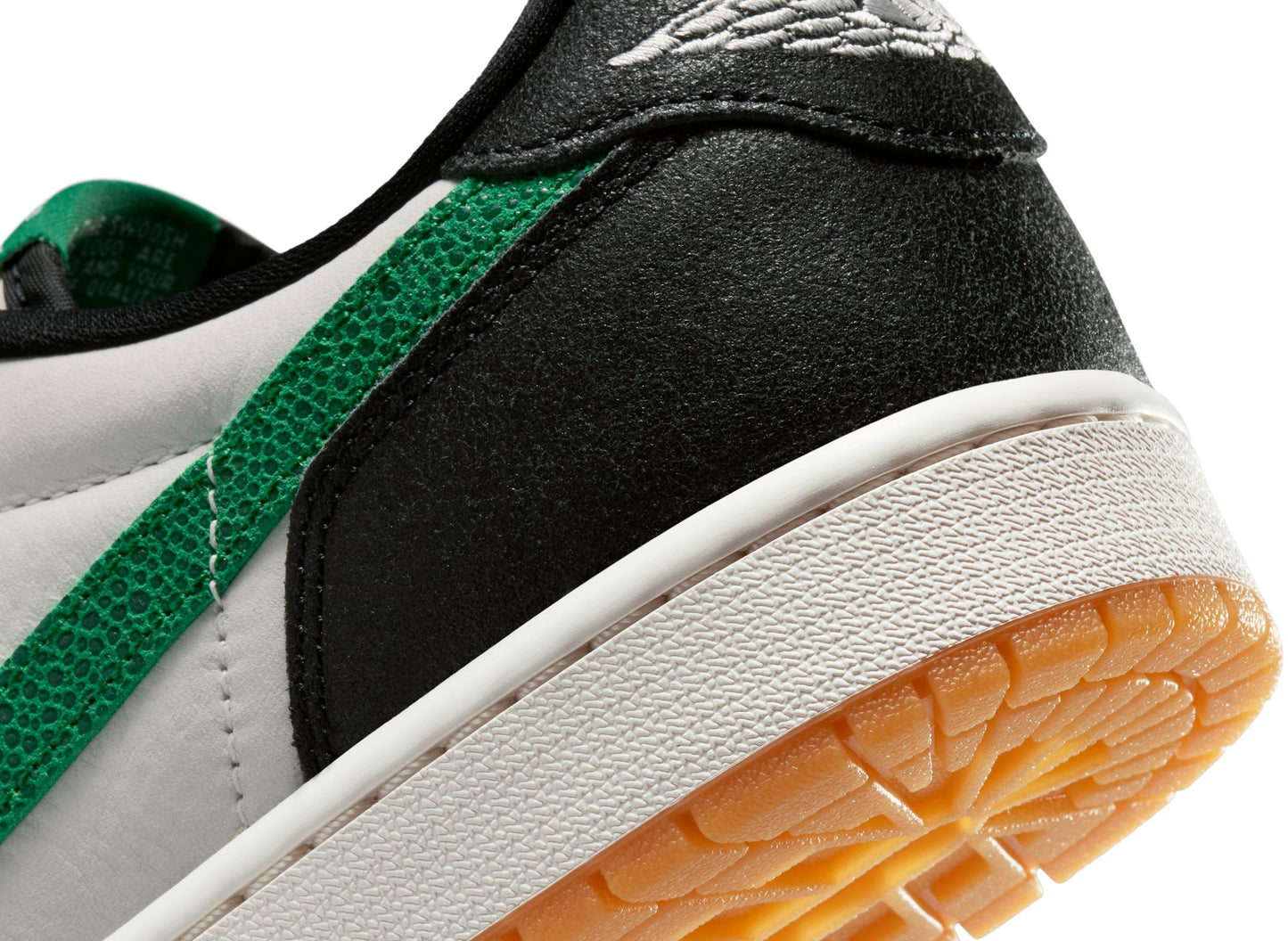 Air Jordan 1 Retro Low OG "Pine Green"