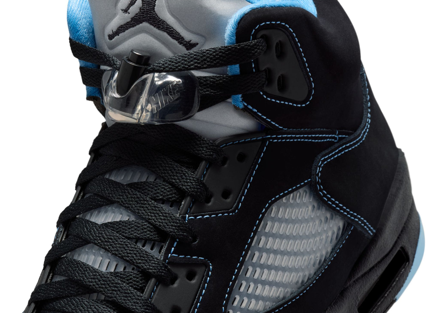 Air Jordan 5 Retro in Schwarz / University Blue