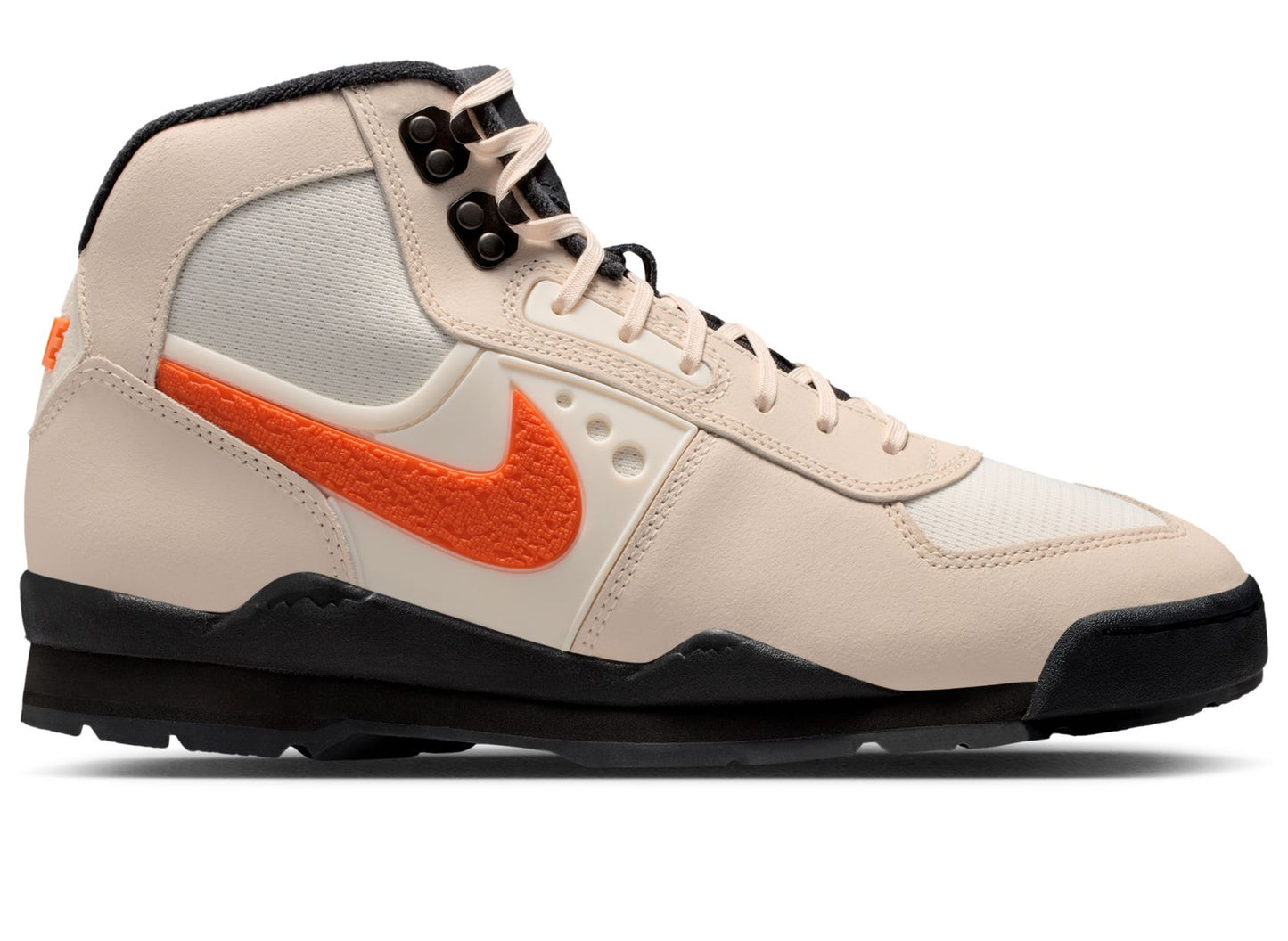 Nike Baltoro QS in Chalk / Sail