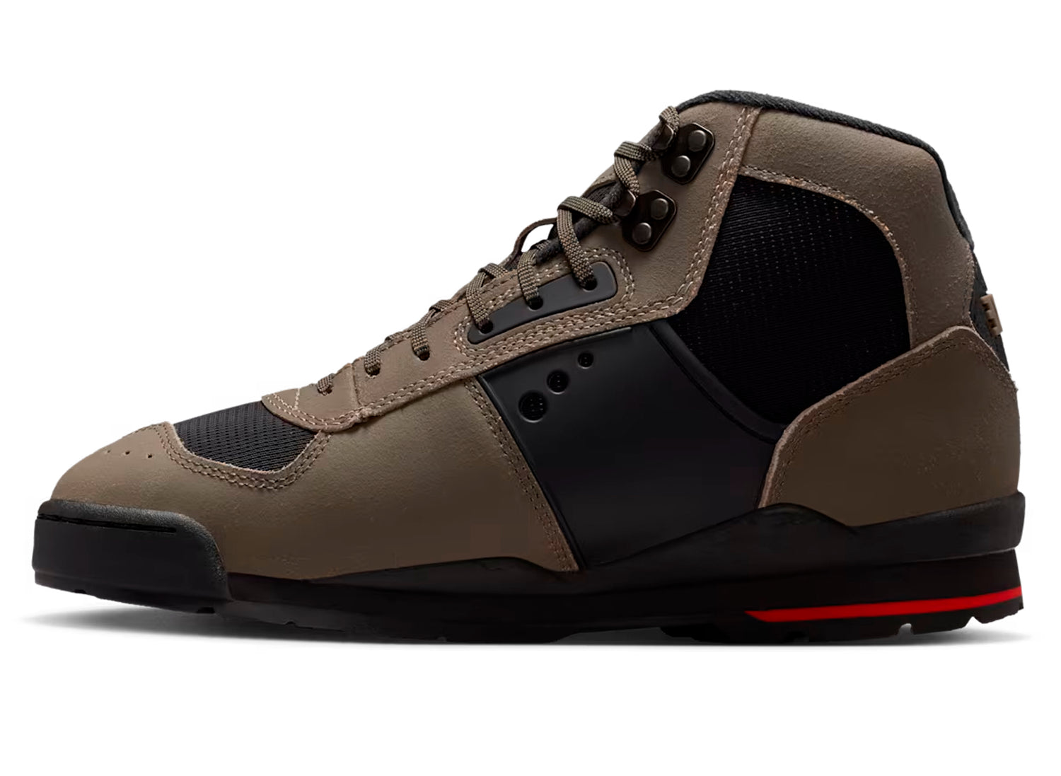 Nike Baltoro QS in Olive Khaki / Black — view 3