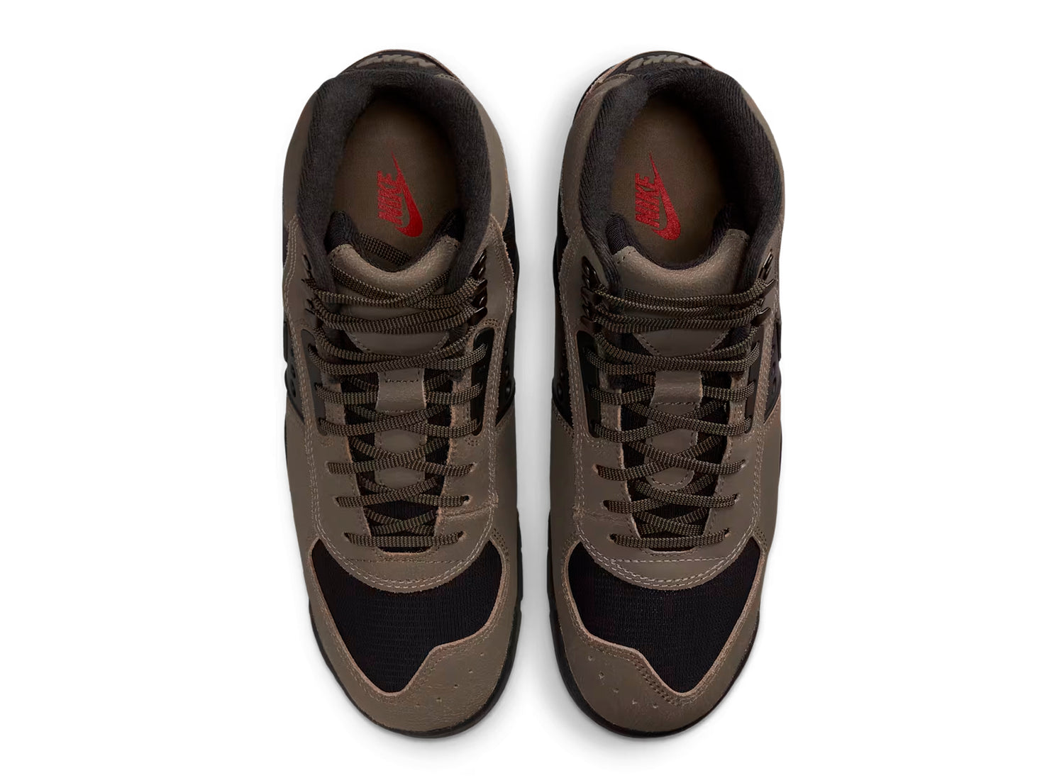 Nike Baltoro QS in Olive Khaki / Black — view 4