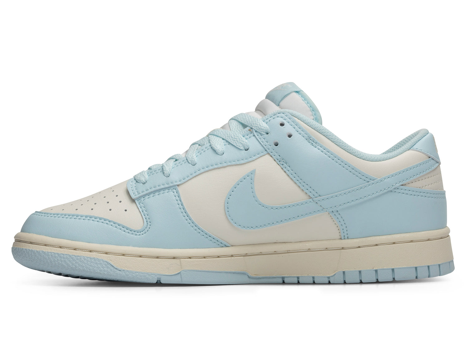 Nike Dunk Low Retro - view 3
