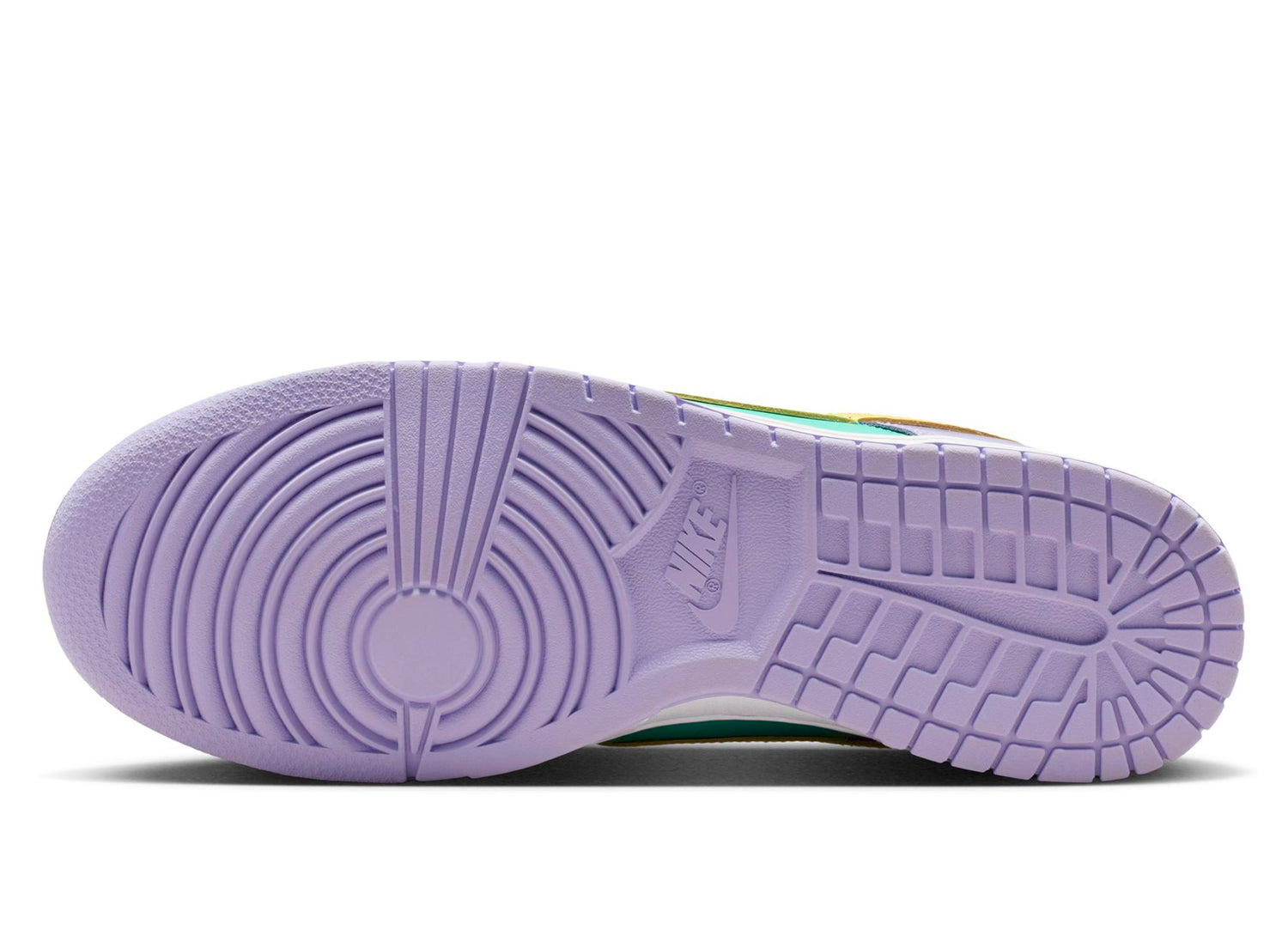 Nike Dunk Low Retro in Emerald Rise / Yellow Pulse — view 5