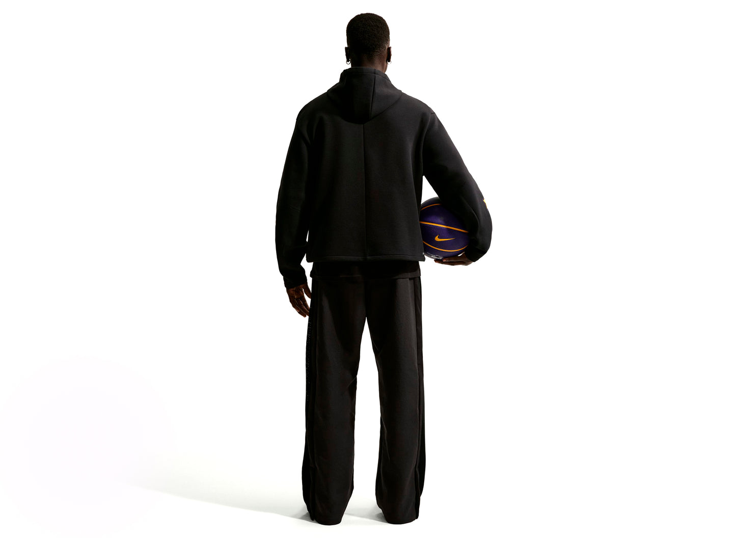 Nike Kobe Dri-FIT Fleece Pullover Hoodie in Black — view 2