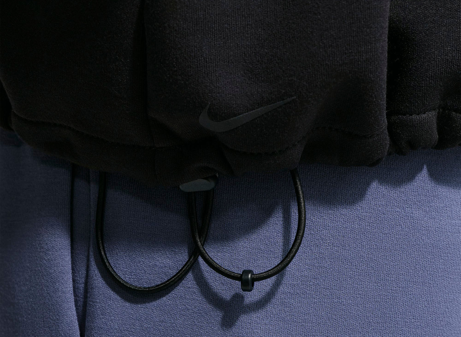 Nike Kobe Dri-FIT Fleece Pullover Hoodie in Black / White — view 5