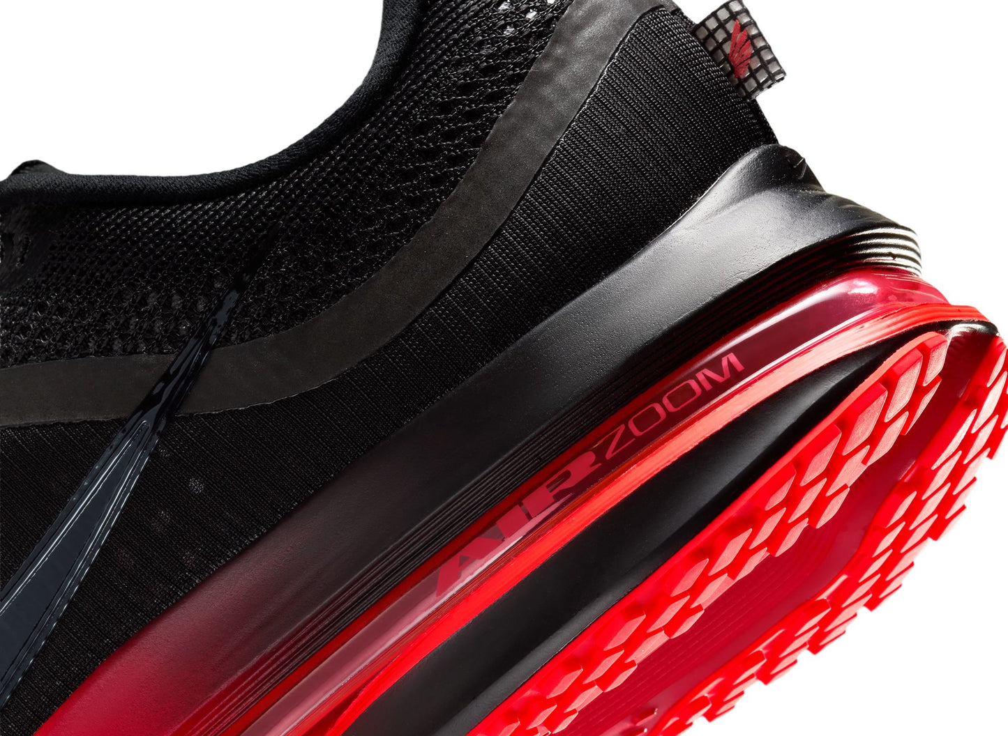 Nike Pegasus Premium in Black / University Red