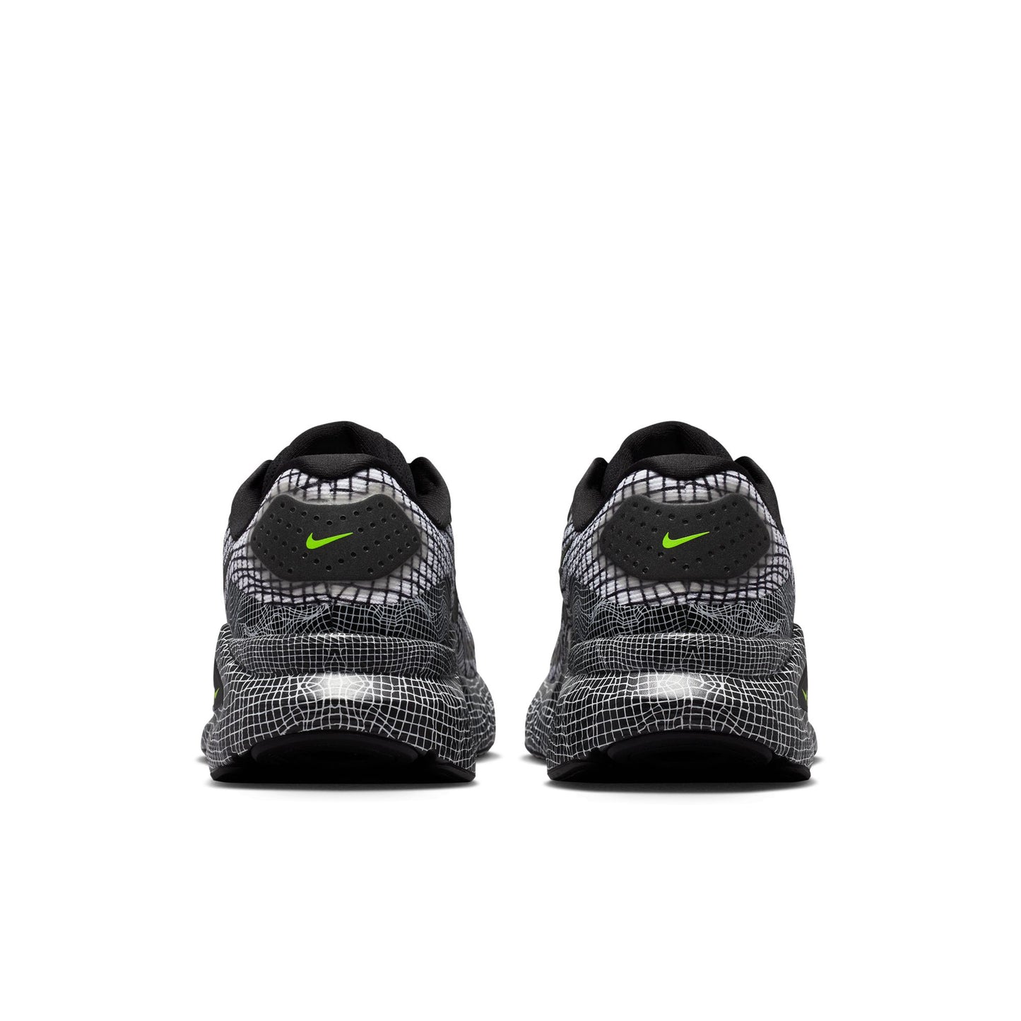 Nike Structure 26 — view 2