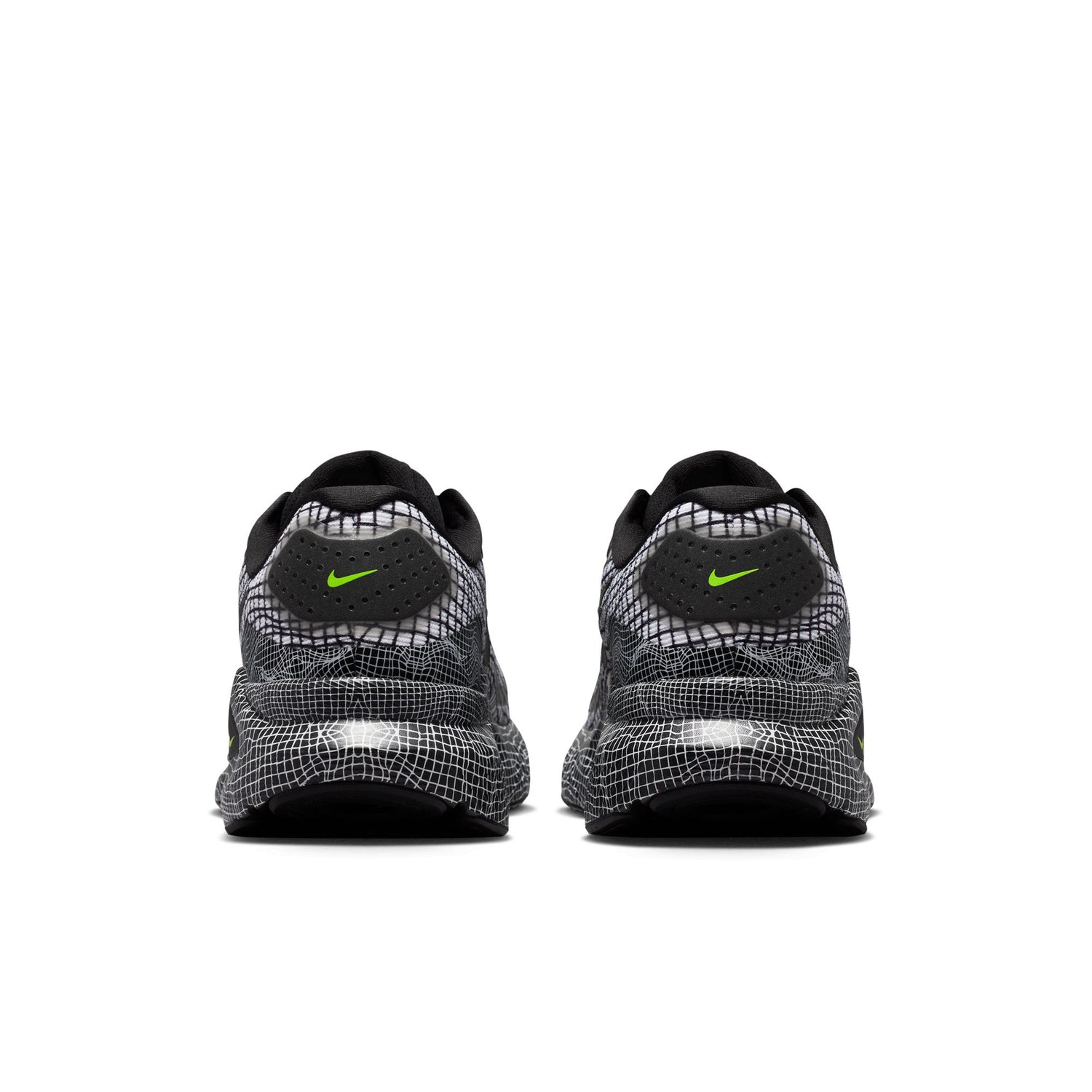 Nike Structure 26 — view 2