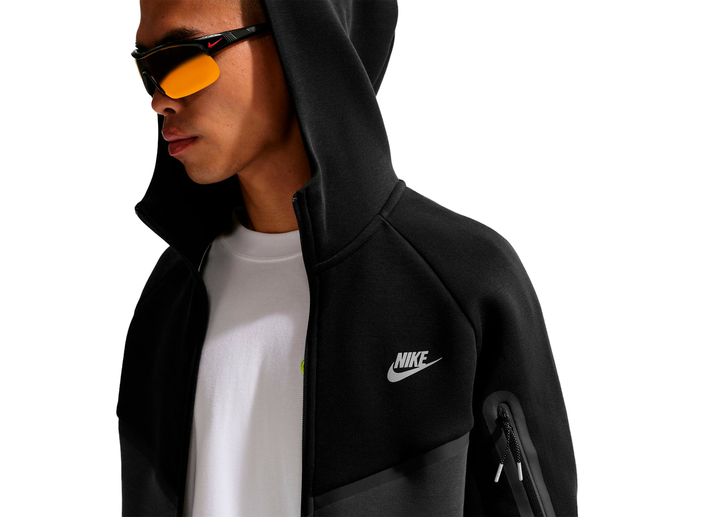 Nike Tech Fleece Full-Zip Windrunner Jacket in Black — view 5