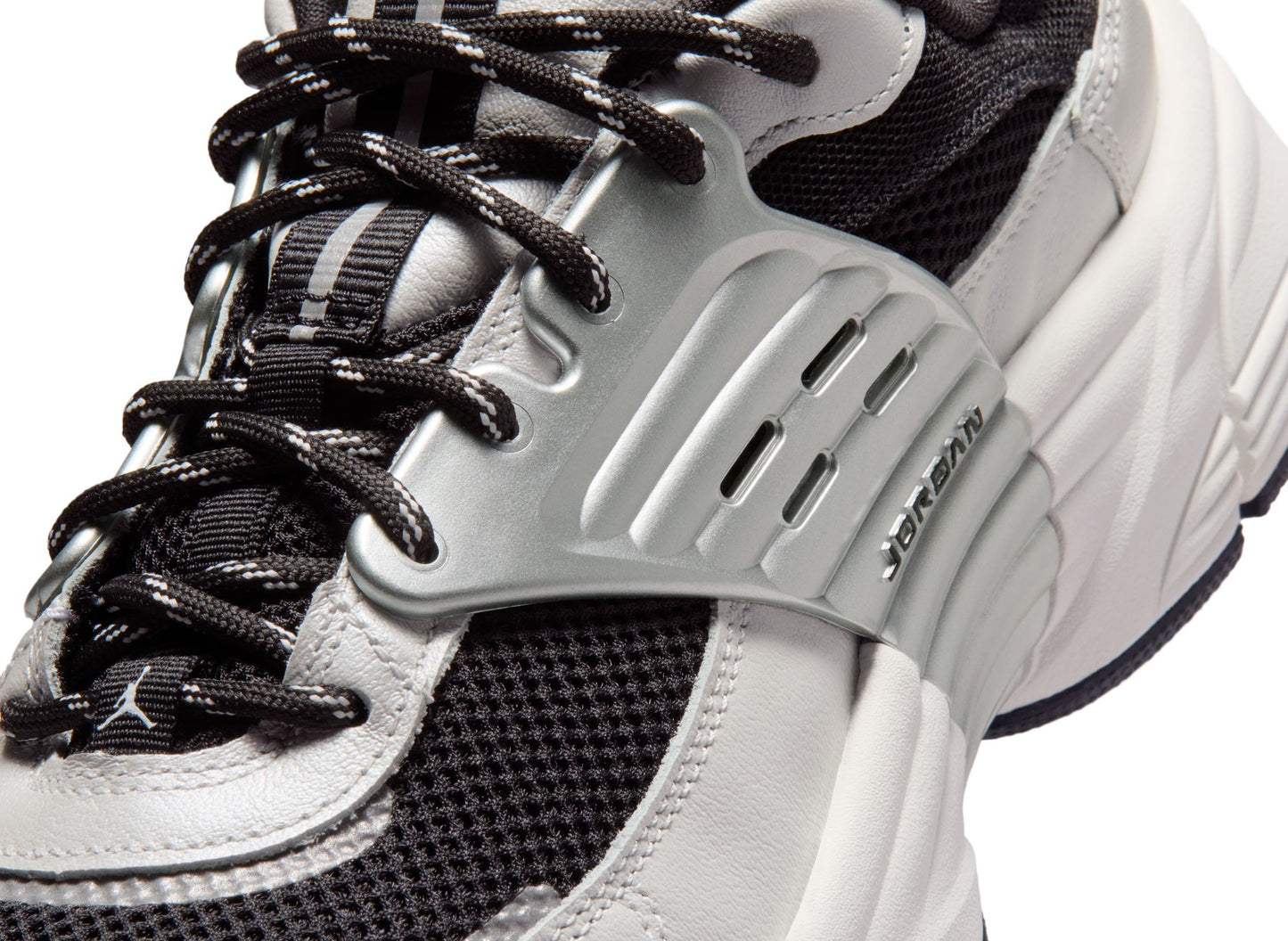 Jordan Trunner O/S in Photon Dust / White