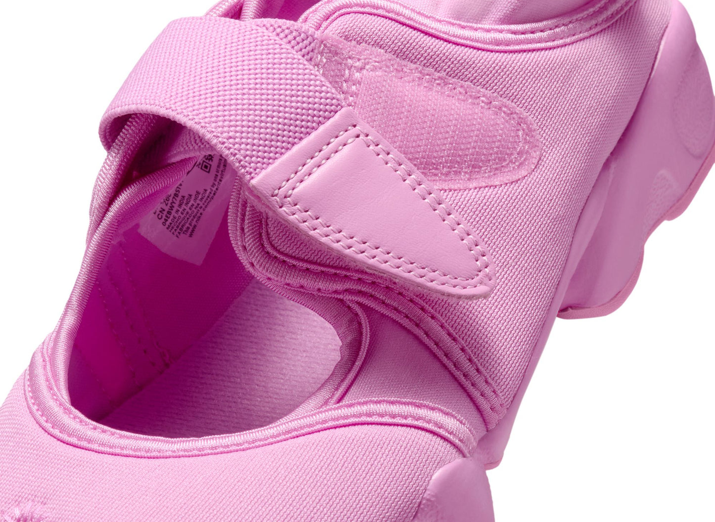 Women's Nike Air Rift Neo in Light Magenta / Black