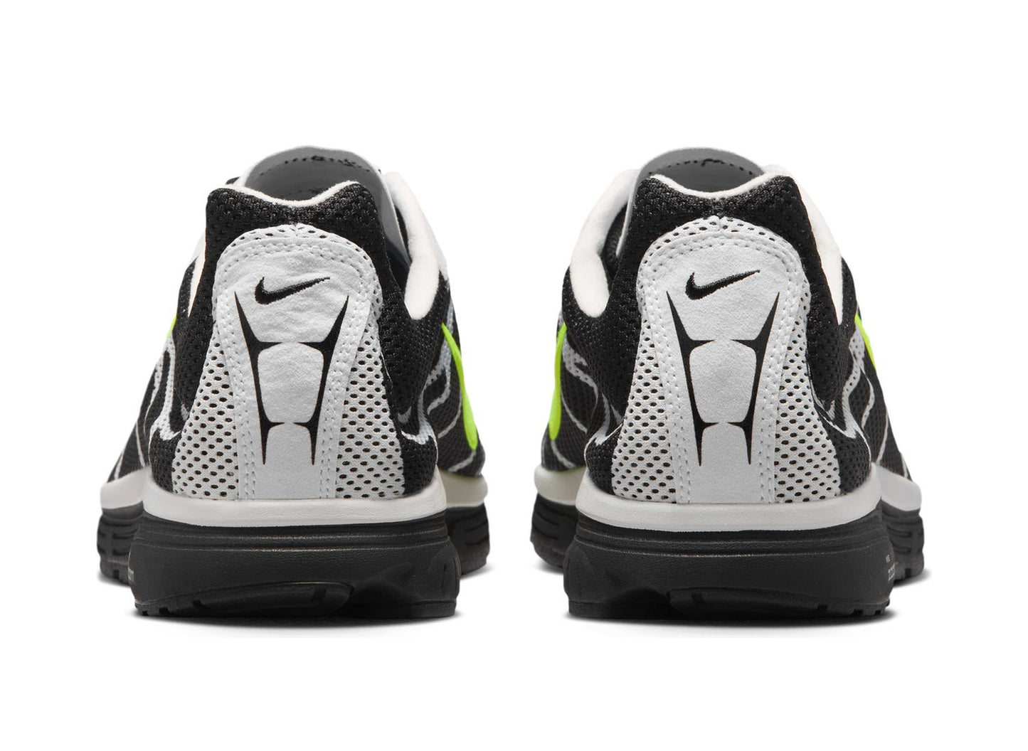 Nike Zoom Streak 3 in Schwarz / Volt