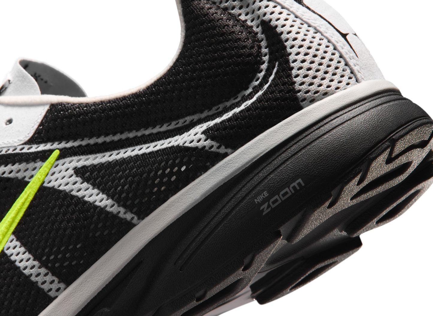 Nike Zoom Streak 3 in Schwarz / Volt