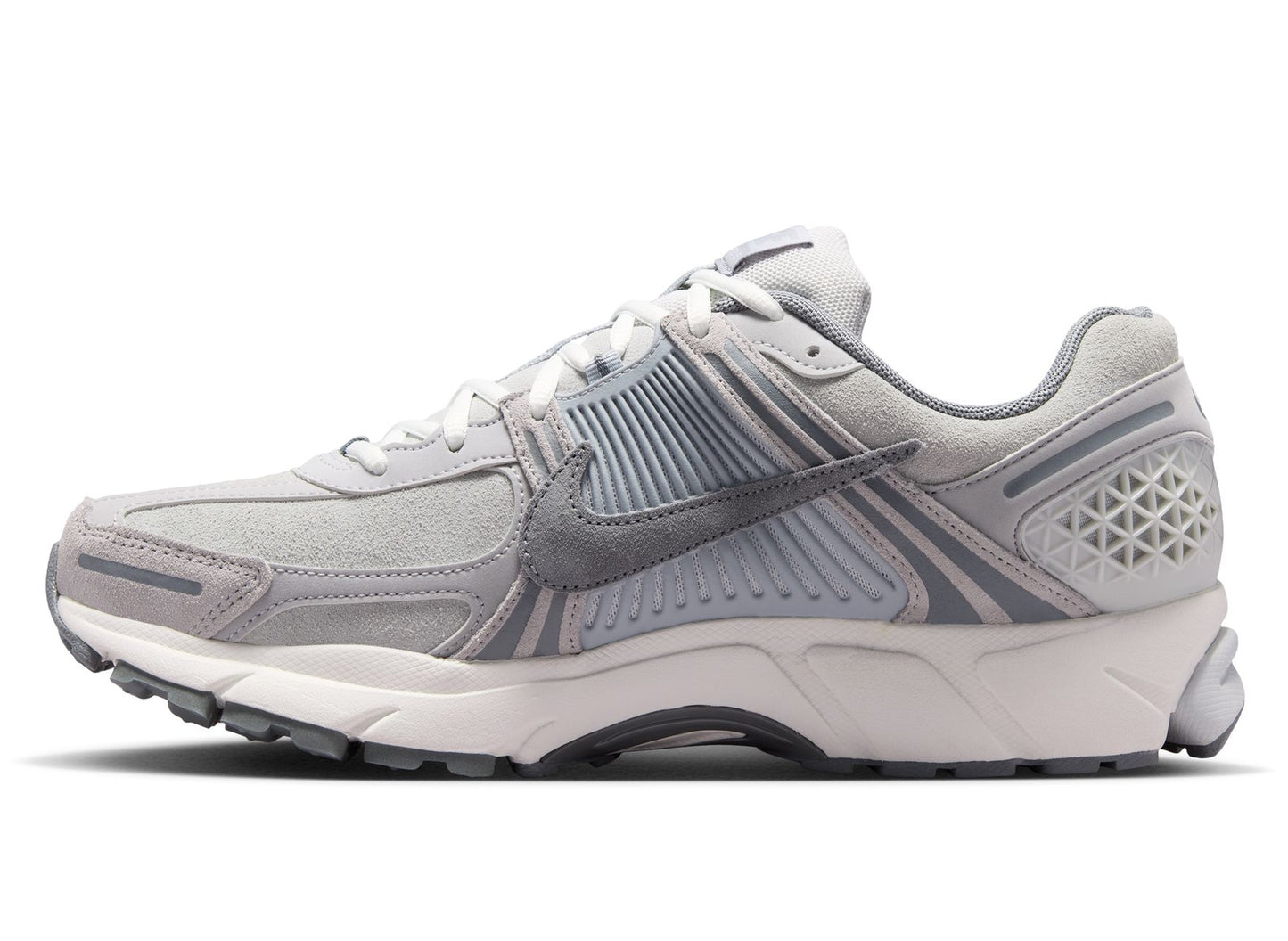 Nike Zoom Vomero 5 SE Los SD in Pure Platinum / Cool Grey
