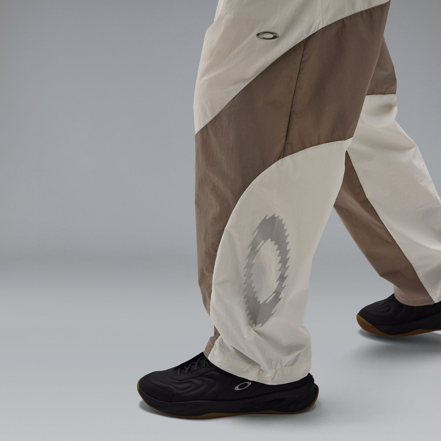 Oakley Icon S O-Light Dry Pants 1.0 in Mist detail