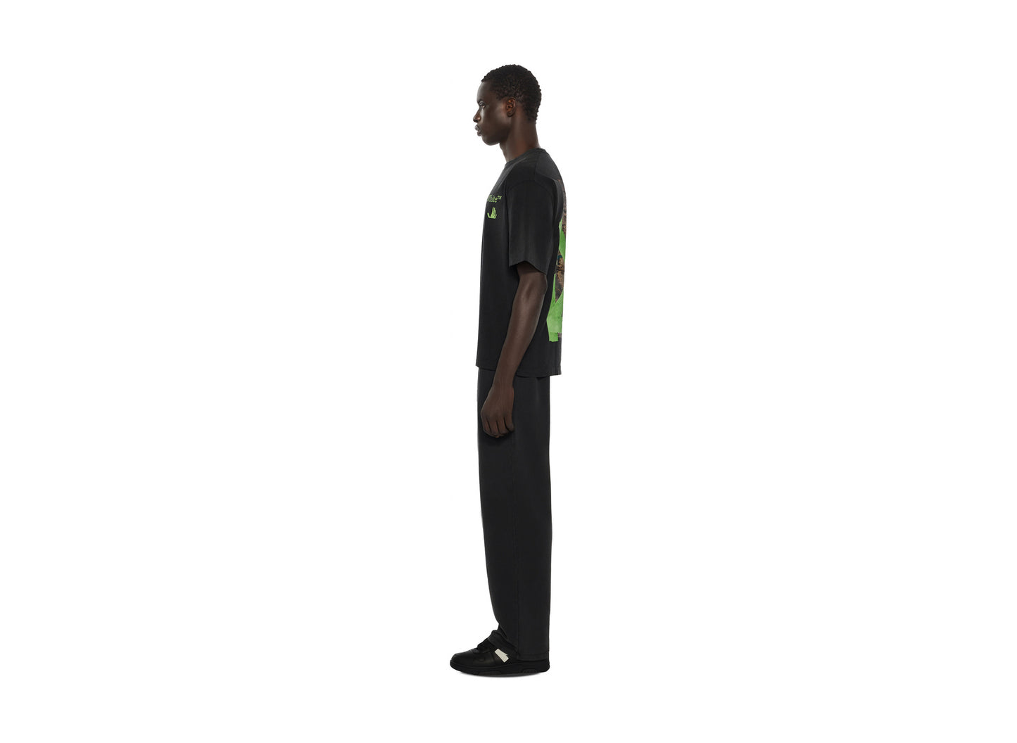 OFF-WHITE Bacco Arrow Skate Short Sleeve T-Shirt in Vintage Black — view 3