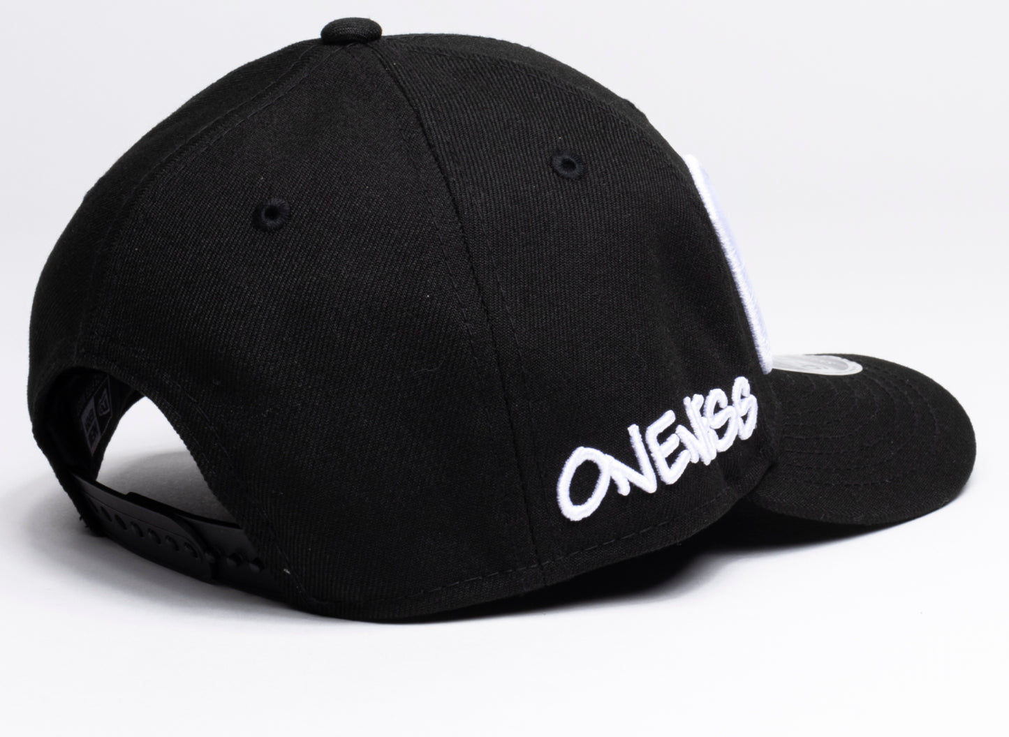 Oneness x New Era Snapback CATS Hat in Black/White - view 3
