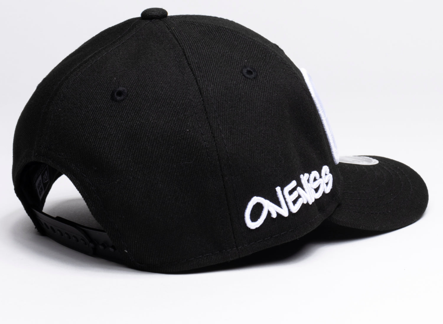 Oneness x New Era Snapback CATS Hat in Black/White - view 3