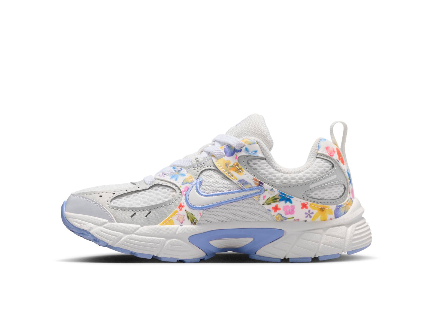 PS Nike V5 Runner SE in Summit White — view 3
