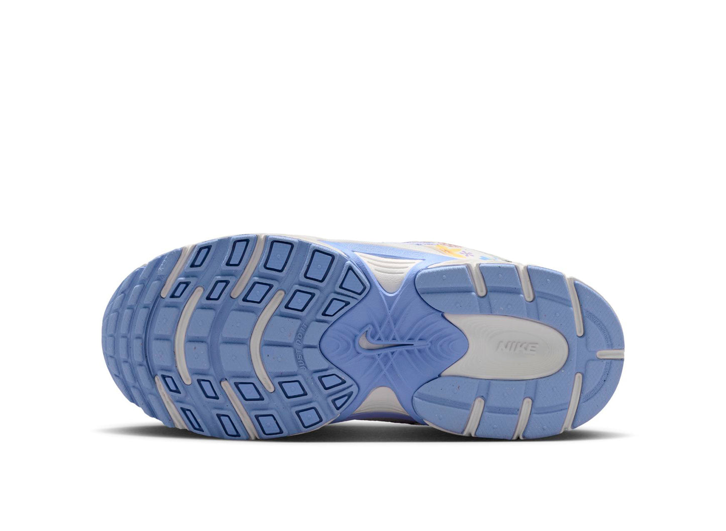 PS Nike V5 Runner SE in Summit White — view 5