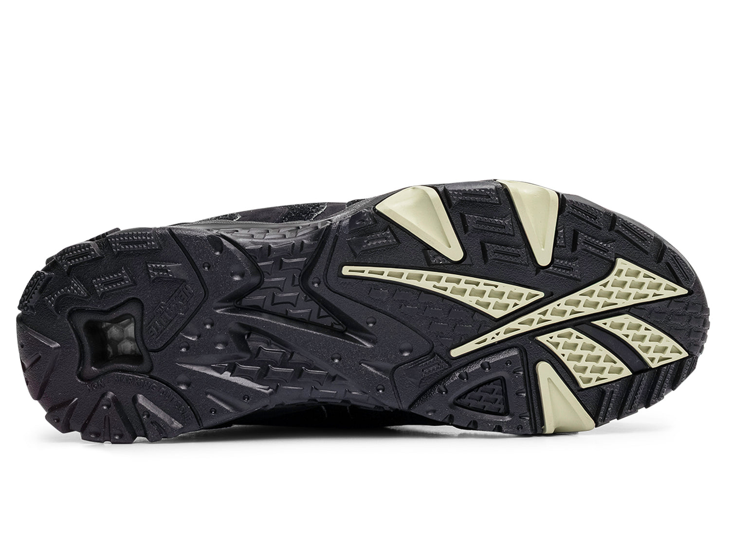 Reebok x Chukwu Preseason 04 in Black - view 5