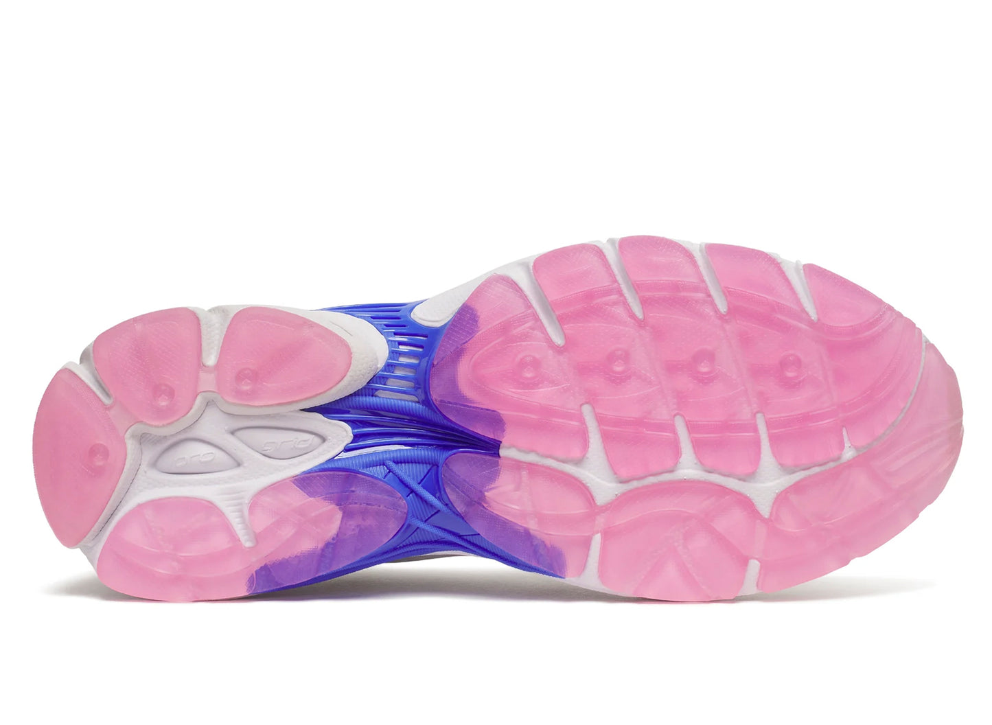 Saucony Progrid Omni 9 in White / Dusk — view 5