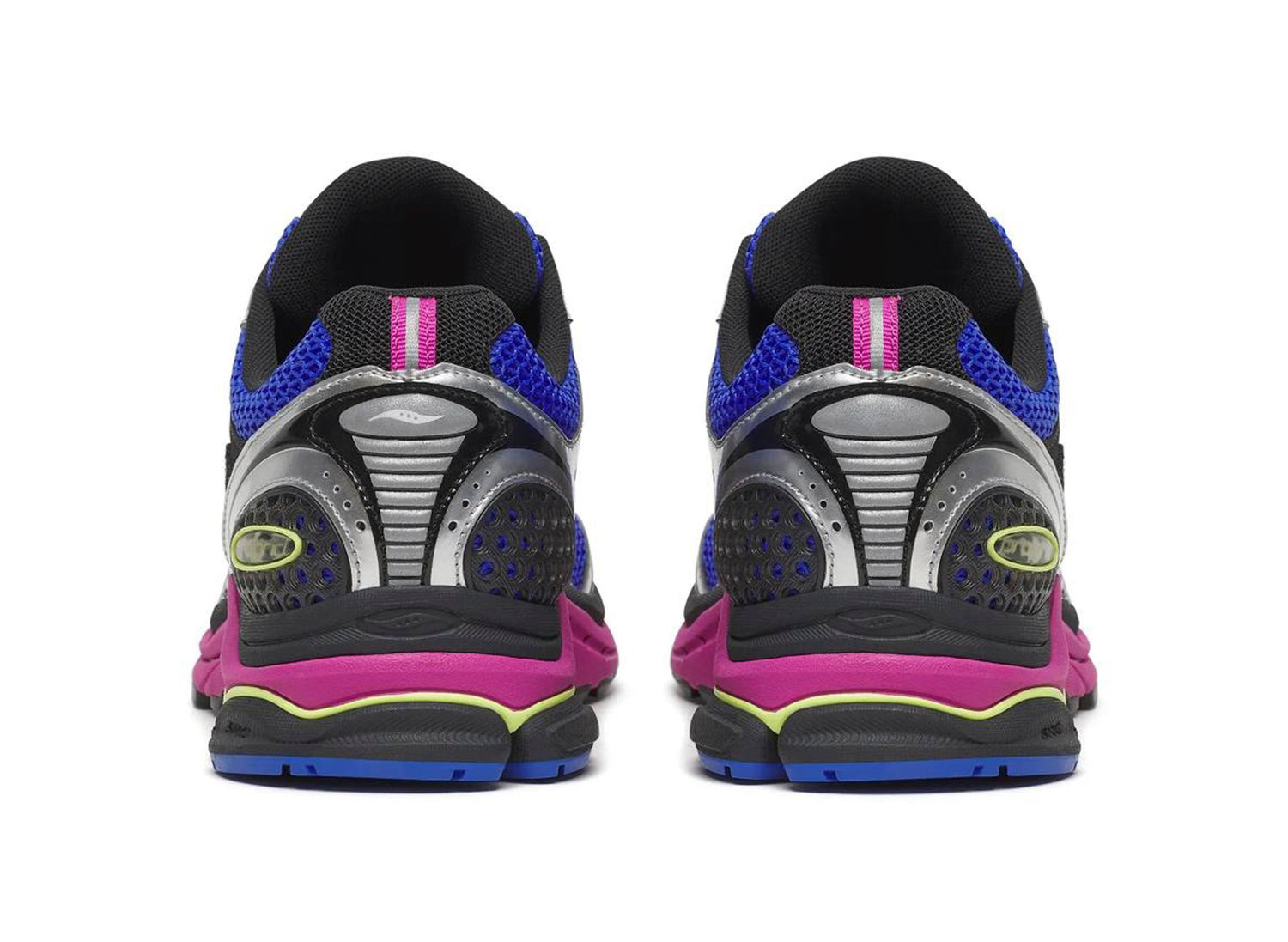 Saucony ProGrid Triumph 4 in Dazzle / Silver — view 2