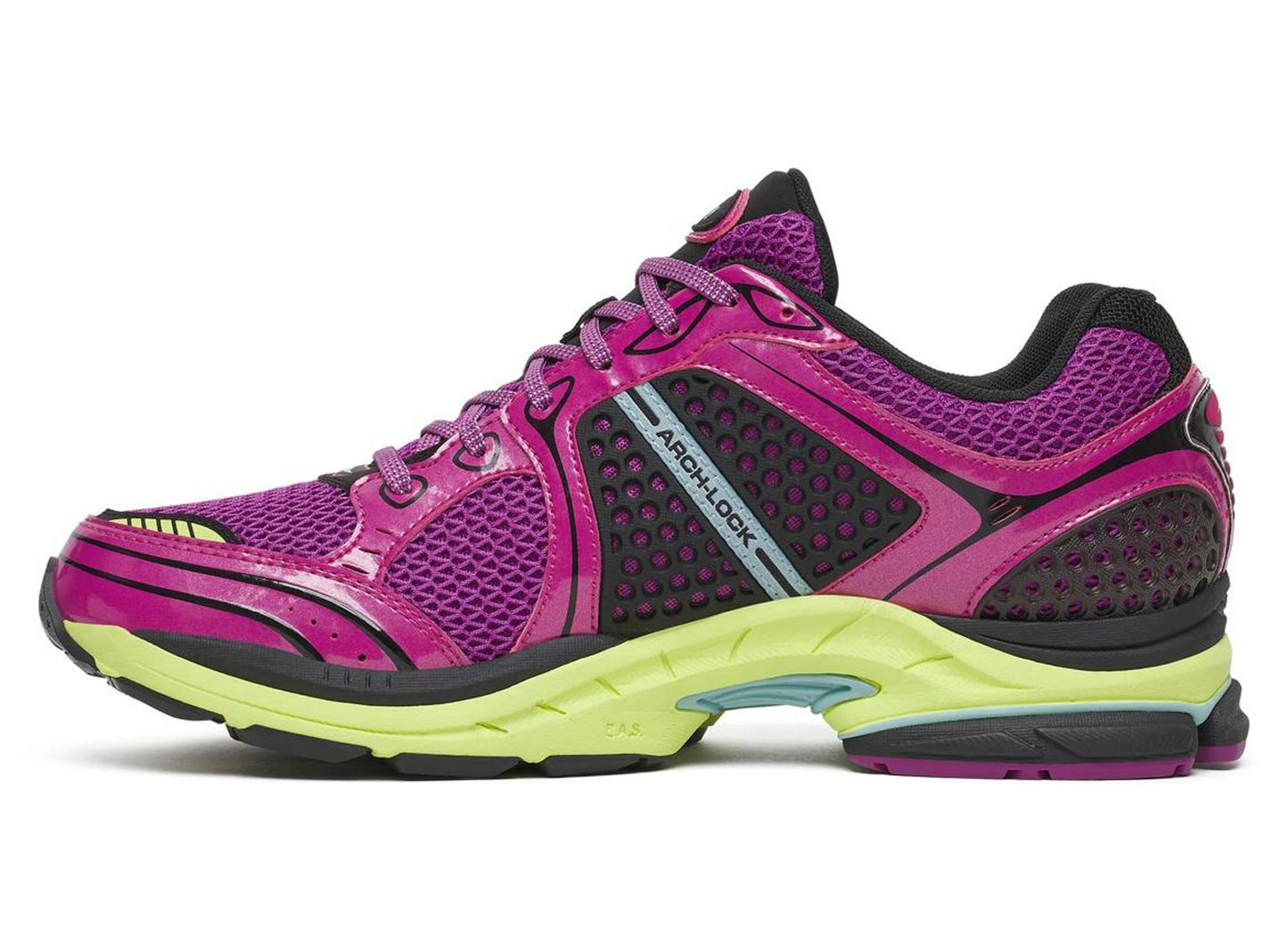 Saucony ProGrid Triumph 4 in Juice — view 3
