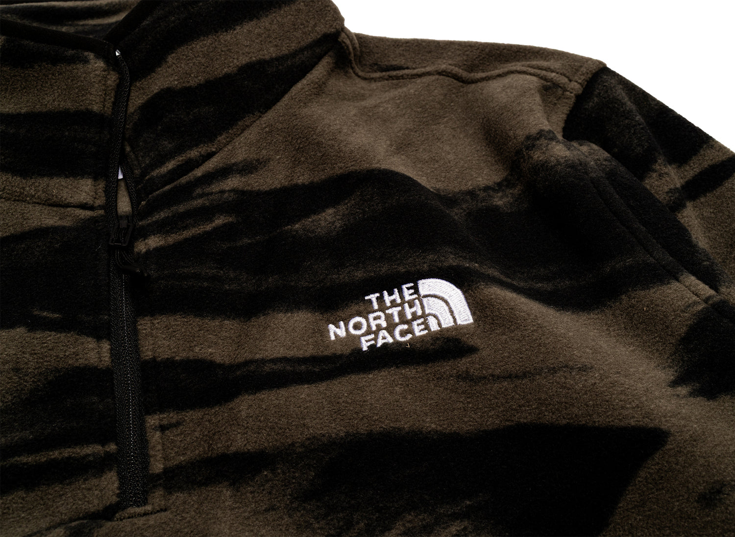 The North Face Glacier Fleece 1/4 Zip in New Taupe — view 2