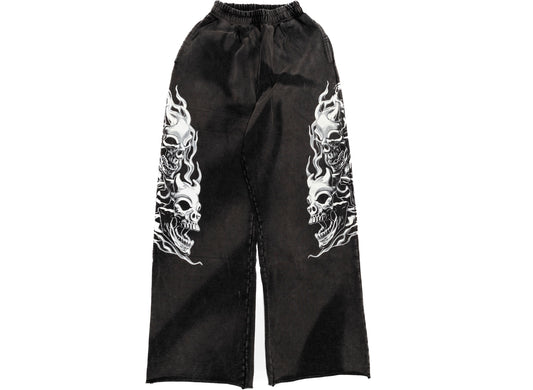 Thug Club Six Riding Skull Sweatpants in Black
