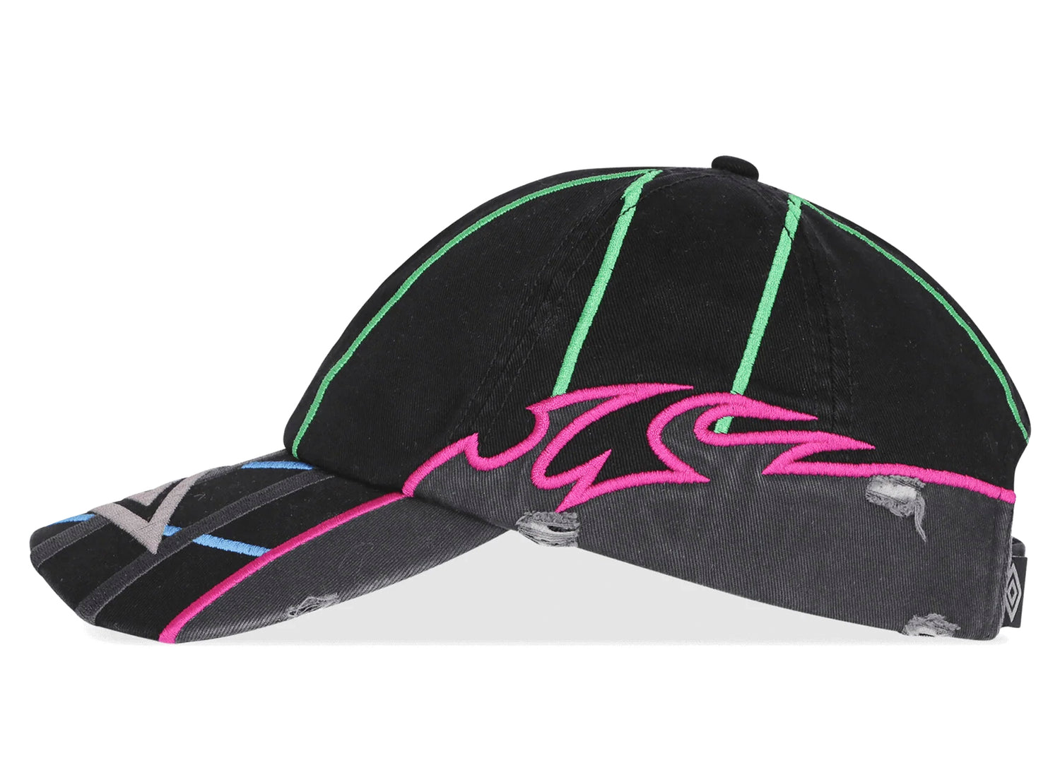 Umbro Goalkeeper Cap in Black — view 2